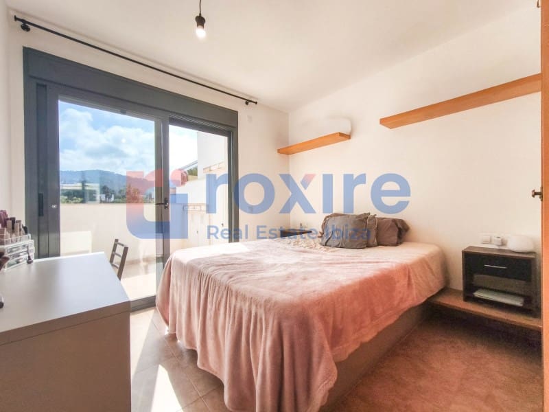 3 bedroom Townhouse for sale in Cala d'en Bou with pool garage - € 620,000 (Ref: 9774348)