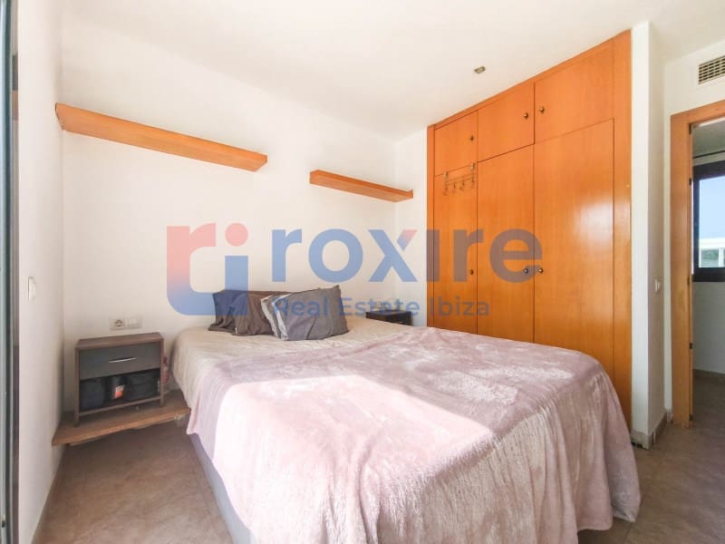 3 bedroom Townhouse for sale in Cala d'en Bou with pool garage - € 620,000 (Ref: 9774348)