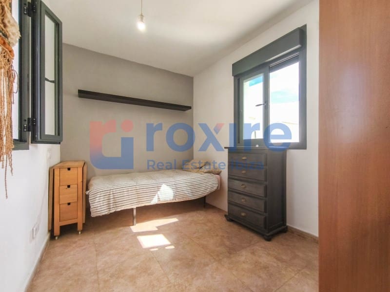 3 bedroom Townhouse for sale in Cala d'en Bou with pool garage - € 620,000 (Ref: 9774348)