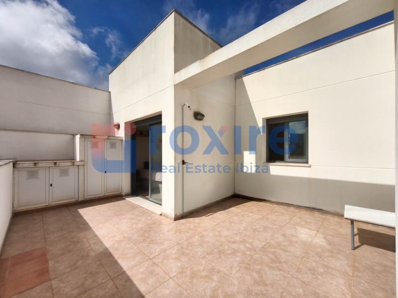 3 bedroom Townhouse for sale in Cala d'en Bou with pool garage - € 620,000 (Ref: 9774348)