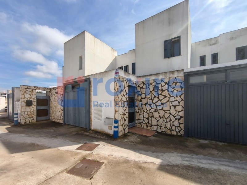 3 bedroom Townhouse for sale in Cala d'en Bou with pool garage - € 620,000 (Ref: 9774348)