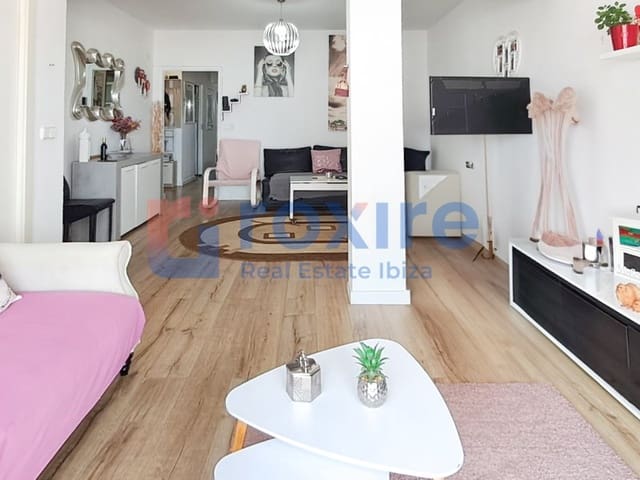 3 makuuhuone Asunto myytävänä paikassa Sant Antoni de Portmany - 649 000 € (Ref: 9774351)