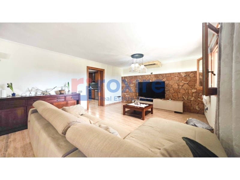 3 bedroom Villa for rent in Sant Antoni de Portmany with garage - € 5,500 (Ref: 9774355)