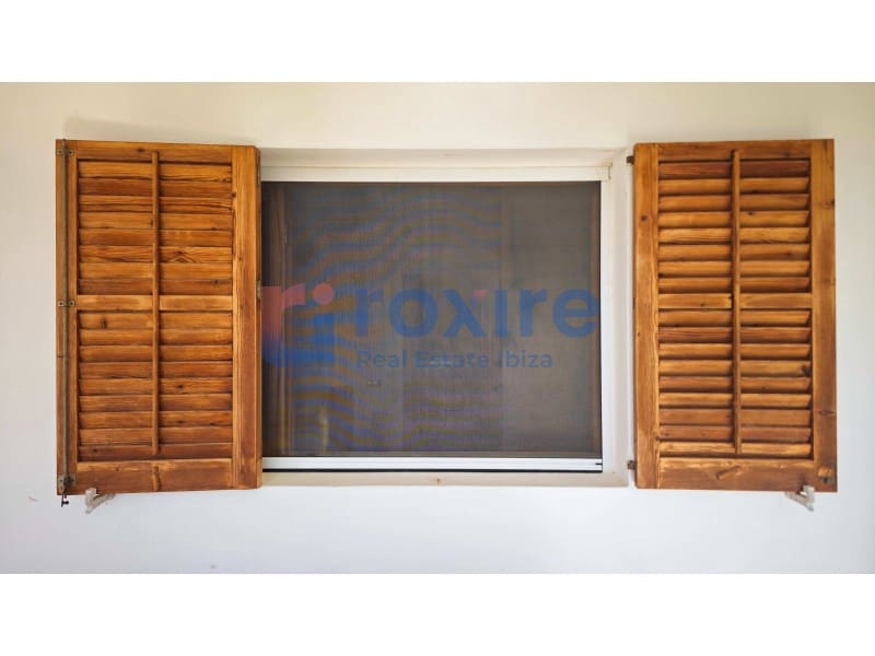 3 bedroom Villa for rent in Sant Antoni de Portmany with garage - € 5,500 (Ref: 9774355)