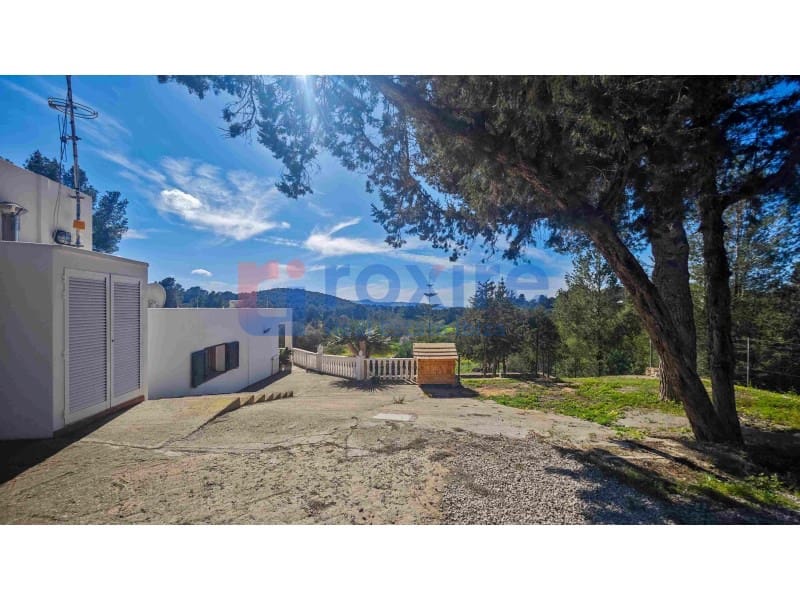 3 bedroom Villa for rent in Sant Antoni de Portmany with garage - € 5,500 (Ref: 9774355)