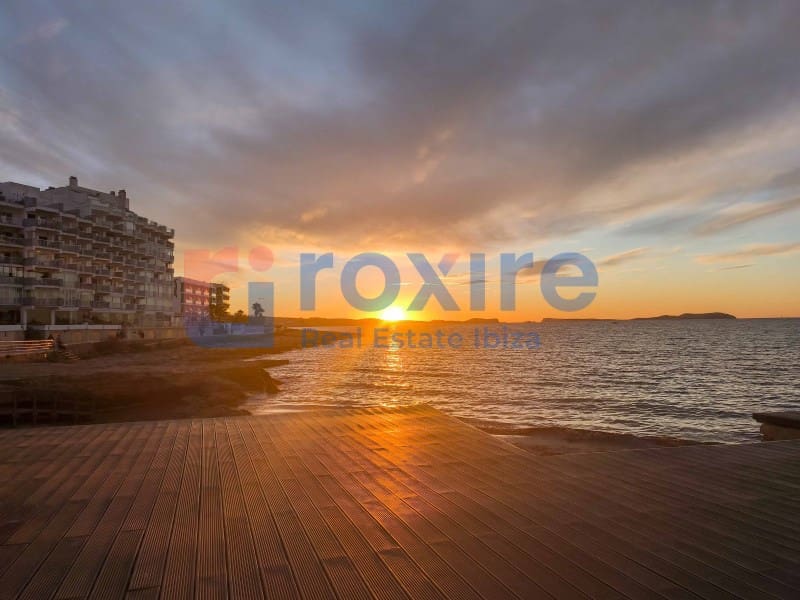 17 slaapkamer Hotel te koop in Sant Antoni de Portmany - € 4.200.000 (Ref: 9774356)