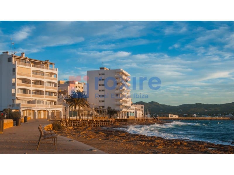 17 slaapkamer Hotel te koop in Sant Antoni de Portmany - € 4.200.000 (Ref: 9774356)