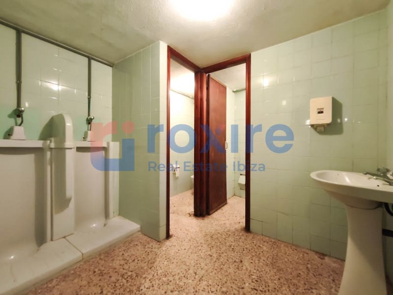 Restaurant/Bar for rent in Sant Antoni de Portmany - € 3,000 (Ref: 9774357)