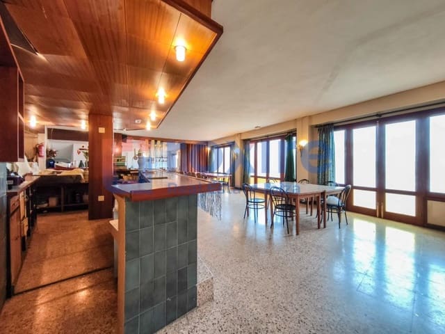 Ravintola/baari vuokrattavana paikassa Sant Antoni de Portmany - 3 000 € (Ref: 9774357)
