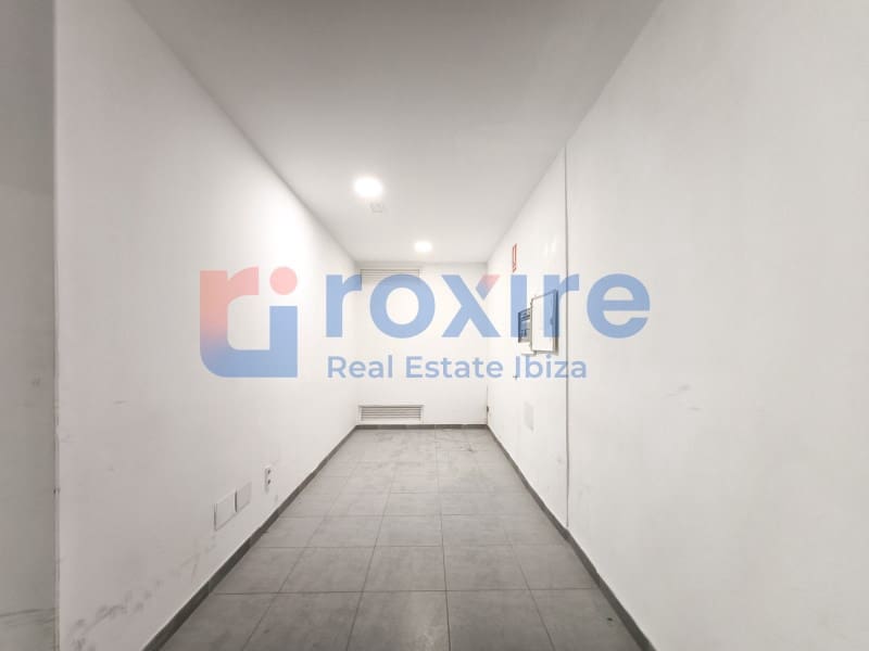 Commercial for rent in Sant Antoni de Portmany - € 2,000 (Ref: 9774358)