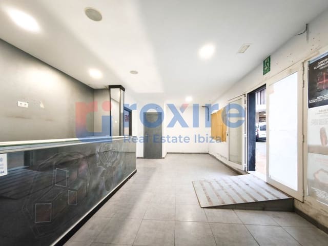 Kaupallinen vuokrattavana paikassa Sant Antoni de Portmany - 2 000 € (Ref: 9774358)