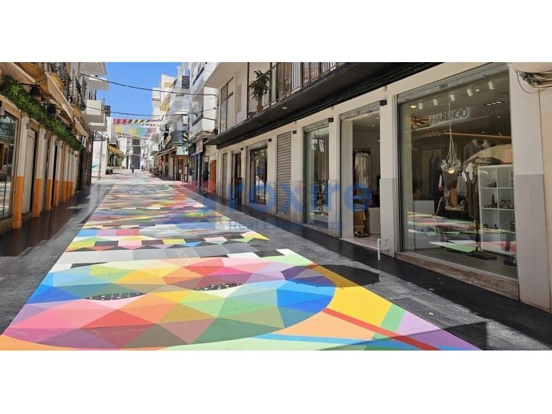 Commercial for rent in Sant Antoni de Portmany - € 1,800 (Ref: 9774359)