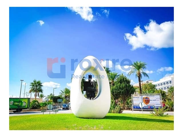 Kaupallinen vuokrattavana paikassa Sant Antoni de Portmany - 1 800 € (Ref: 9774359)