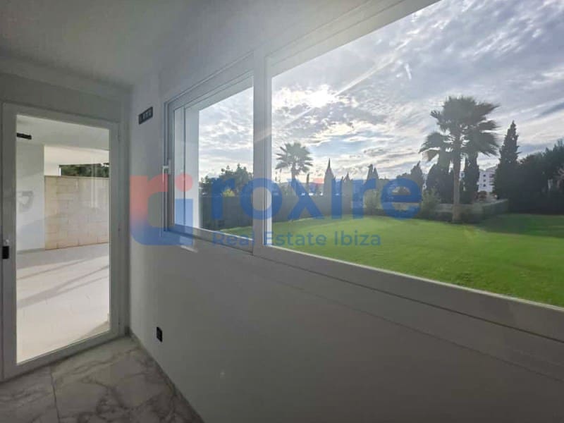 3 quarto Apartamento para venda em Cala d'en Bou com garagem - 685 000 € (Ref: 9774360)