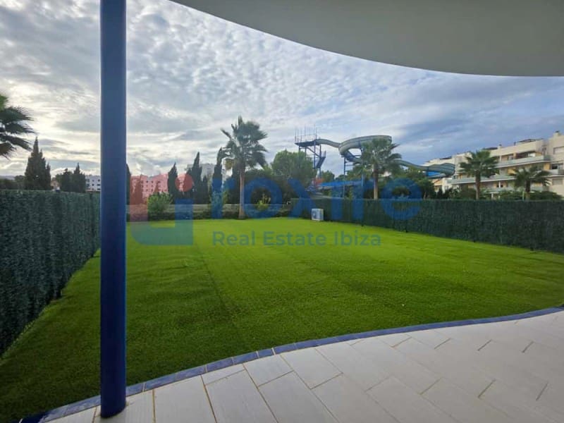 3 quarto Apartamento para venda em Cala d'en Bou com garagem - 685 000 € (Ref: 9774360)