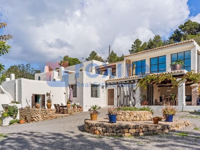 6 bedroom Finca/Country House for rent in San Jose / Sant Josep de Sa Talaia with pool - € 14,000 (Ref: 9774361)