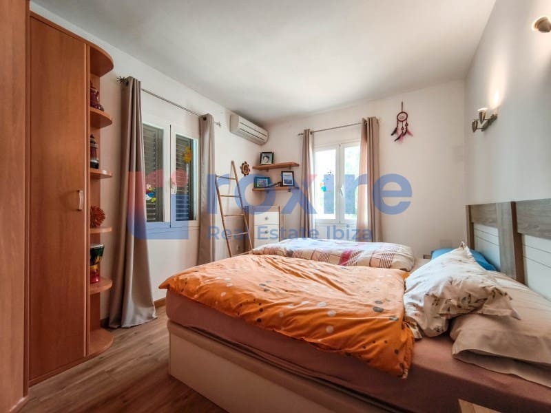 4 bedroom Villa for rent in Sant Antoni de Portmany with pool garage - € 7,000 (Ref: 9774363)