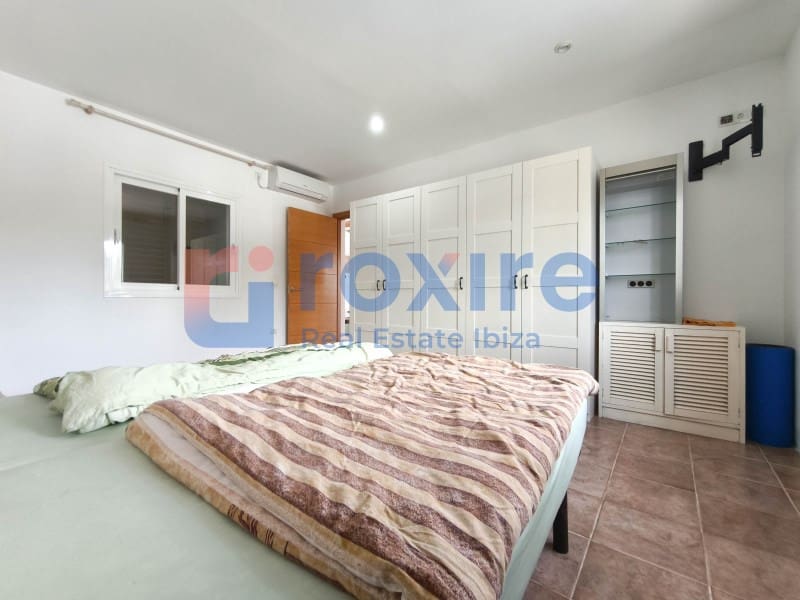 4 bedroom Villa for rent in Sant Antoni de Portmany with pool garage - € 7,000 (Ref: 9774363)