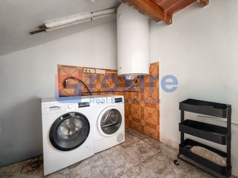 4 bedroom Villa for rent in Sant Antoni de Portmany with pool garage - € 7,000 (Ref: 9774363)