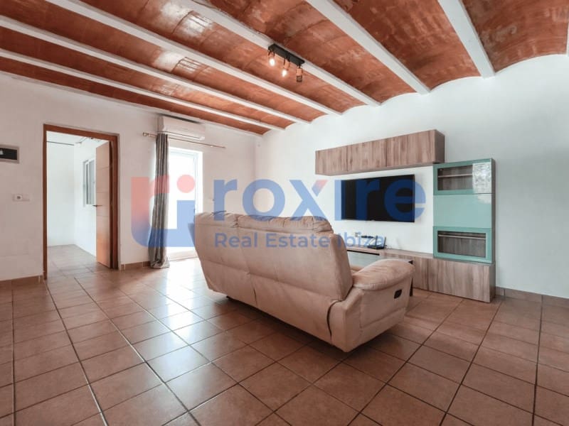 4 bedroom Villa for rent in Sant Antoni de Portmany with pool garage - € 7,000 (Ref: 9774363)