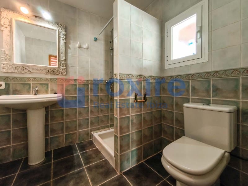 4 bedroom Villa for rent in Sant Antoni de Portmany with pool garage - € 7,000 (Ref: 9774363)