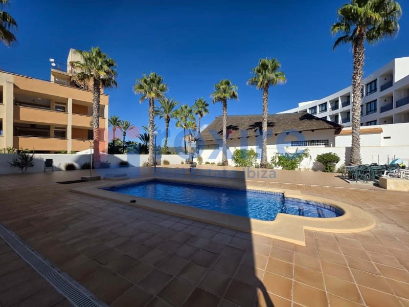 2 slaapkamer Appartement te koop in Sant Agusti des Vedra met garage - € 490.000 (Ref: 9774364)