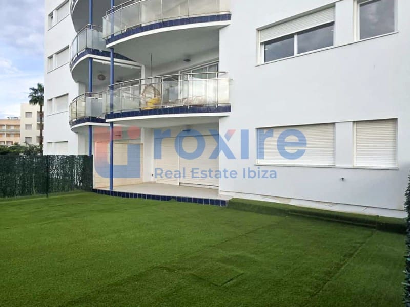 3 bedroom Beach Apartment for sale in Cala d'en Bou with garage - € 638,000 (Ref: 9774365)