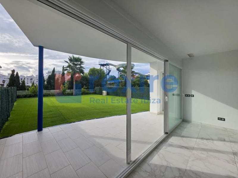 3 bedroom Beach Apartment for sale in Cala d'en Bou with garage - € 638,000 (Ref: 9774365)