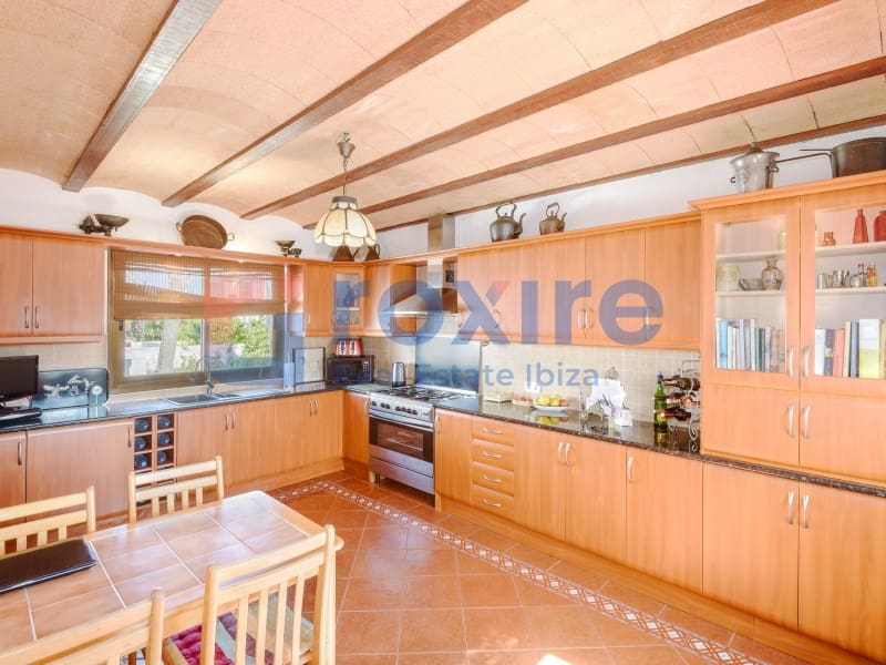 Finca/Casa Rural de 4 habitaciones en Cala d'en Bou en venta con garaje - 1.559.000 € (Ref: 9774397)