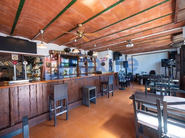 4 makuuhuone Maalaistalo myytävänä paikassa Cala d'en Bou, San Jose / Sant Josep de Sa Talaia mukana 
autotalli - 1 559 000 € (Ref: 9774397)