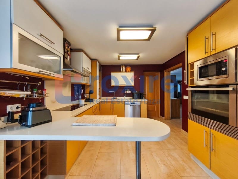 4 bedroom Villa for sale in Cala d'en Bou with pool garage - € 1,700,000 (Ref: 9774399)