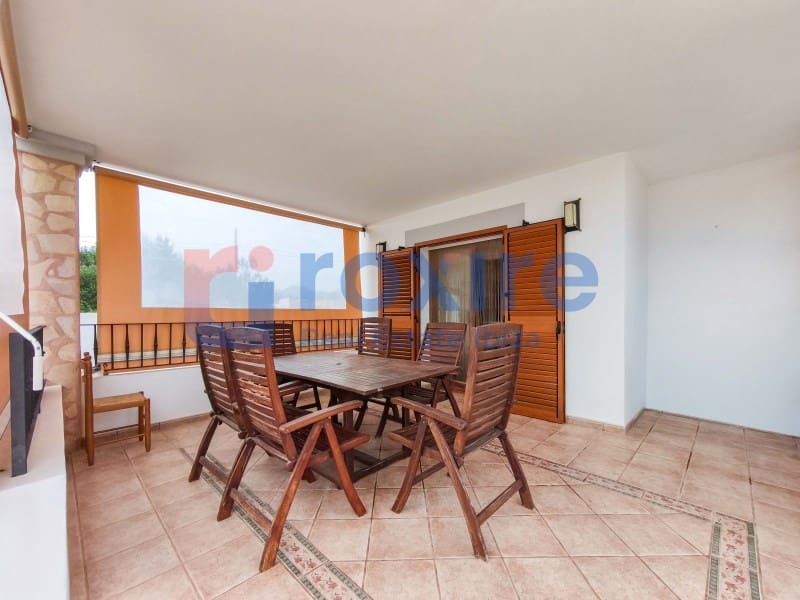 4 bedroom Villa for sale in Cala d'en Bou with pool garage - € 1,700,000 (Ref: 9774399)