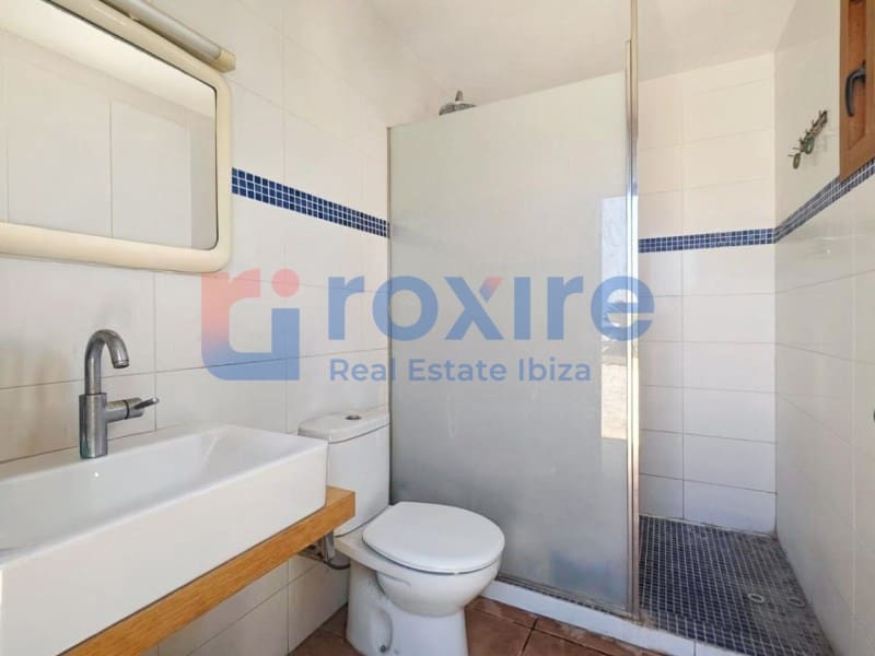 4 bedroom Villa for sale in Cala d'en Bou with pool garage - € 1,700,000 (Ref: 9774399)