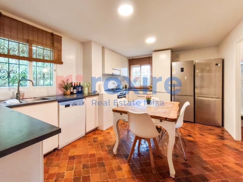 8 sovrum Villa till salu i Ibiza stad med pool - 2 290 000 € (Ref: 9774400)