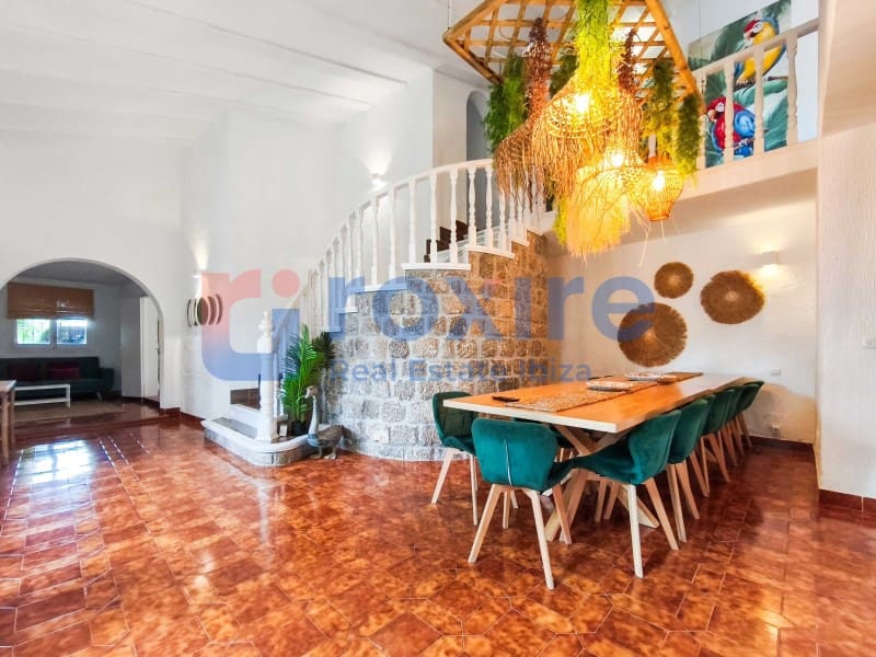 8 sovrum Villa till salu i Ibiza stad med pool - 2 290 000 € (Ref: 9774400)