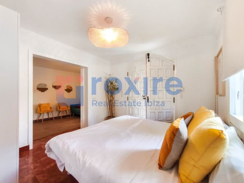 8 sovrum Villa till salu i Ibiza stad med pool - 2 290 000 € (Ref: 9774400)