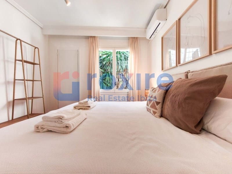 8 sovrum Villa till salu i Ibiza stad med pool - 2 290 000 € (Ref: 9774400)