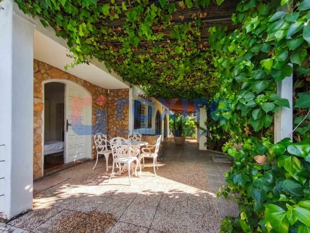 8 sovrum Villa till salu i Ibiza stad med pool - 2 290 000 € (Ref: 9774400)