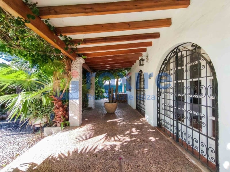 8 sovrum Villa till salu i Ibiza stad med pool - 2 290 000 € (Ref: 9774400)