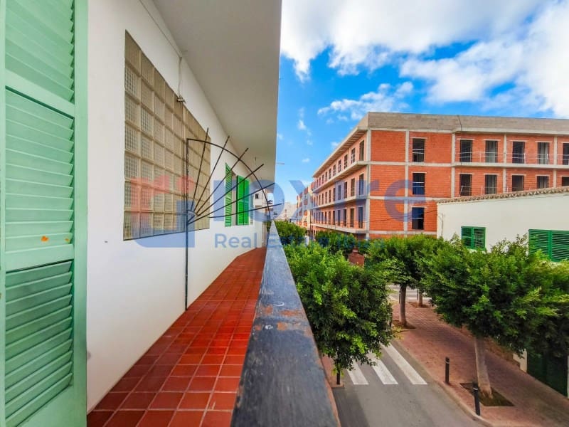 Appartement à vendre à Sant Antoni de Portmany - 2 500 000 € (Ref: 9774401)