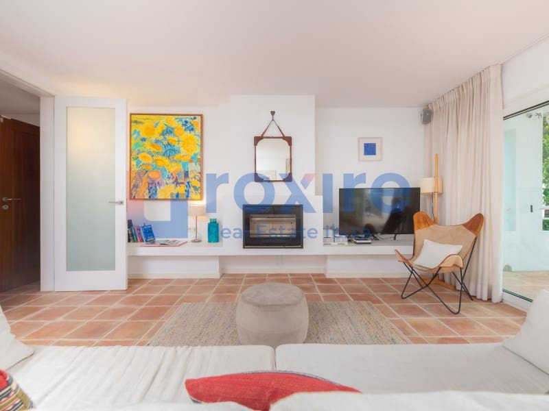 3 soveværelse Villa til salg i Santa Eulalia / Santa Eularia med swimmingpool - € 1.850.000 (Ref: 9778017)