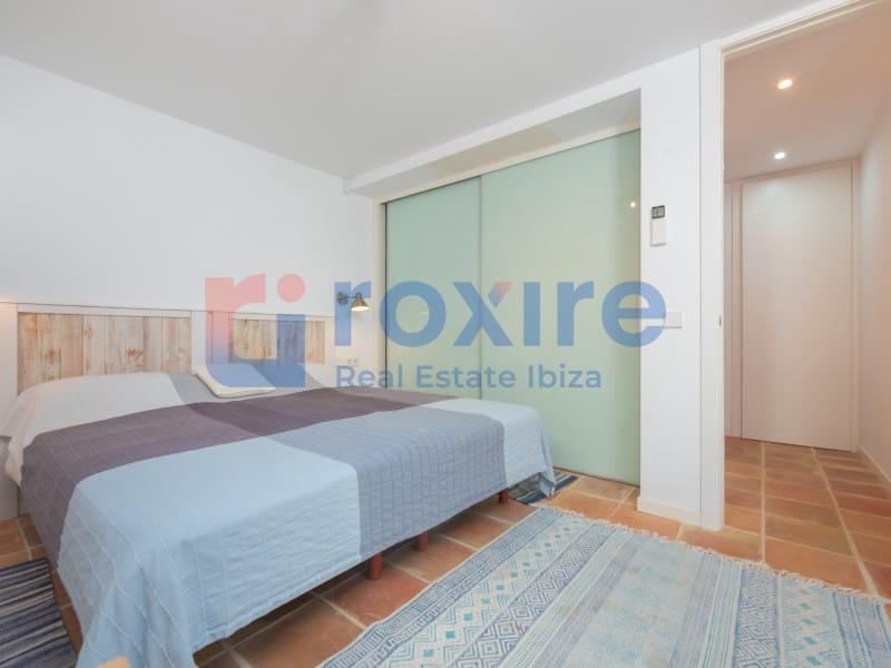 3 soveværelse Villa til salg i Santa Eulalia / Santa Eularia med swimmingpool - € 1.850.000 (Ref: 9778017)