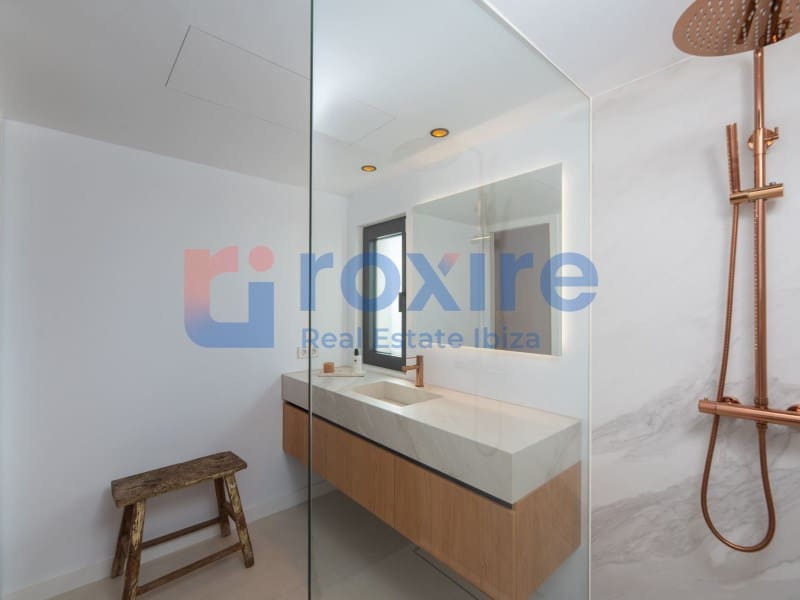 5 soveværelse Villa til salg i Santa Eulalia / Santa Eularia med swimmingpool garage - € 3.250.000 (Ref: 9778018)