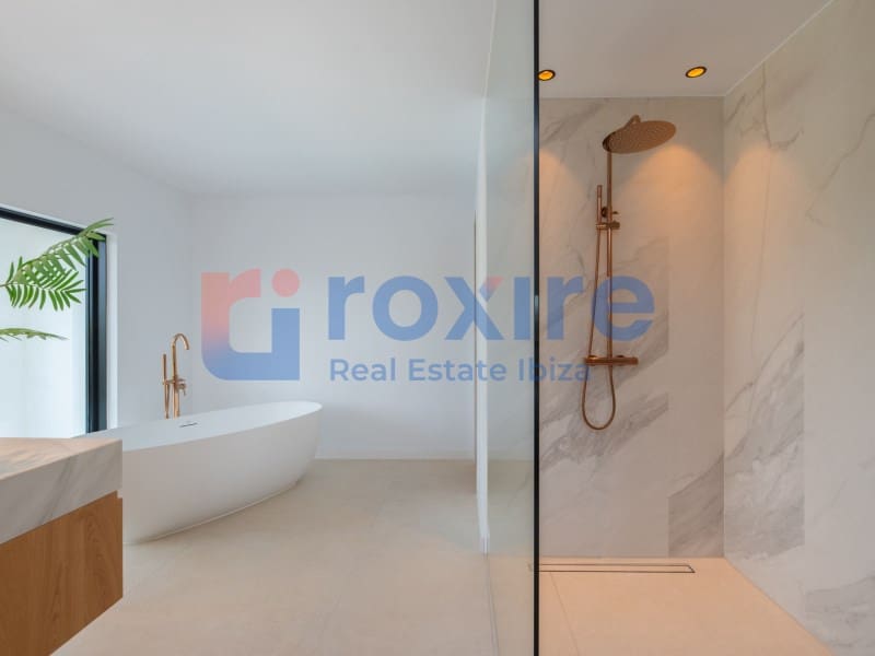 5 soveværelse Villa til salg i Santa Eulalia / Santa Eularia med swimmingpool garage - € 3.250.000 (Ref: 9778018)