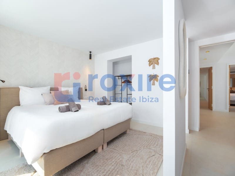 5 soveværelse Villa til salg i Santa Eulalia / Santa Eularia med swimmingpool garage - € 3.250.000 (Ref: 9778018)