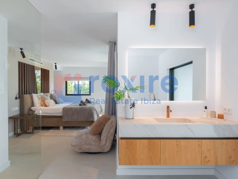 5 soveværelse Villa til salg i Santa Eulalia / Santa Eularia med swimmingpool garage - € 3.250.000 (Ref: 9778018)