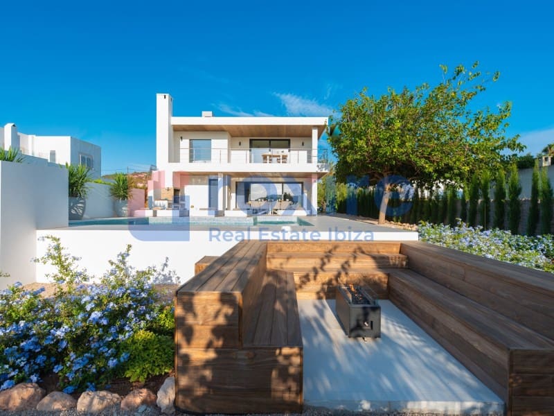5 soveværelse Villa til salg i Santa Eulalia / Santa Eularia med swimmingpool garage - € 3.250.000 (Ref: 9778018)