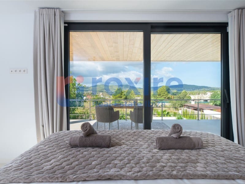 5 soveværelse Villa til salg i Santa Eulalia / Santa Eularia med swimmingpool garage - € 3.250.000 (Ref: 9778018)