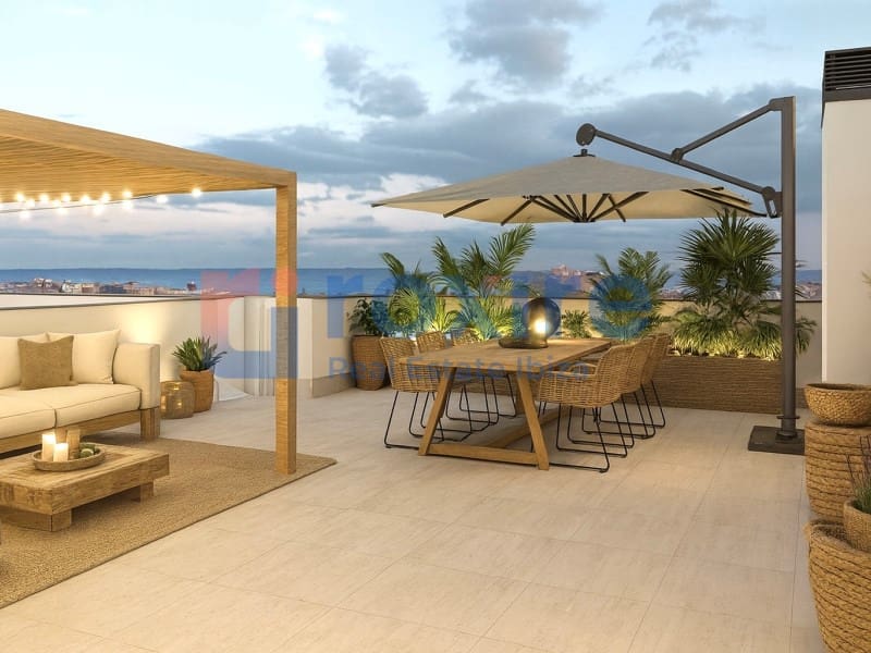 2 slaapkamer Penthouse te koop in Ibiza dorp - € 705.000 (Ref: 9778020)