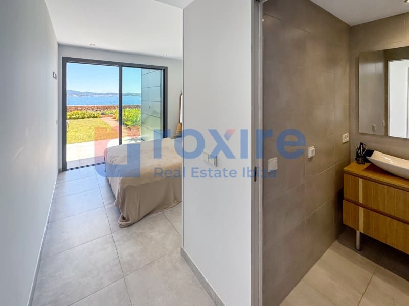 2 soveværelse Lejlighed til salg i Sant Antoni de Portmany med garage - € 1.060.000 (Ref: 9778022)